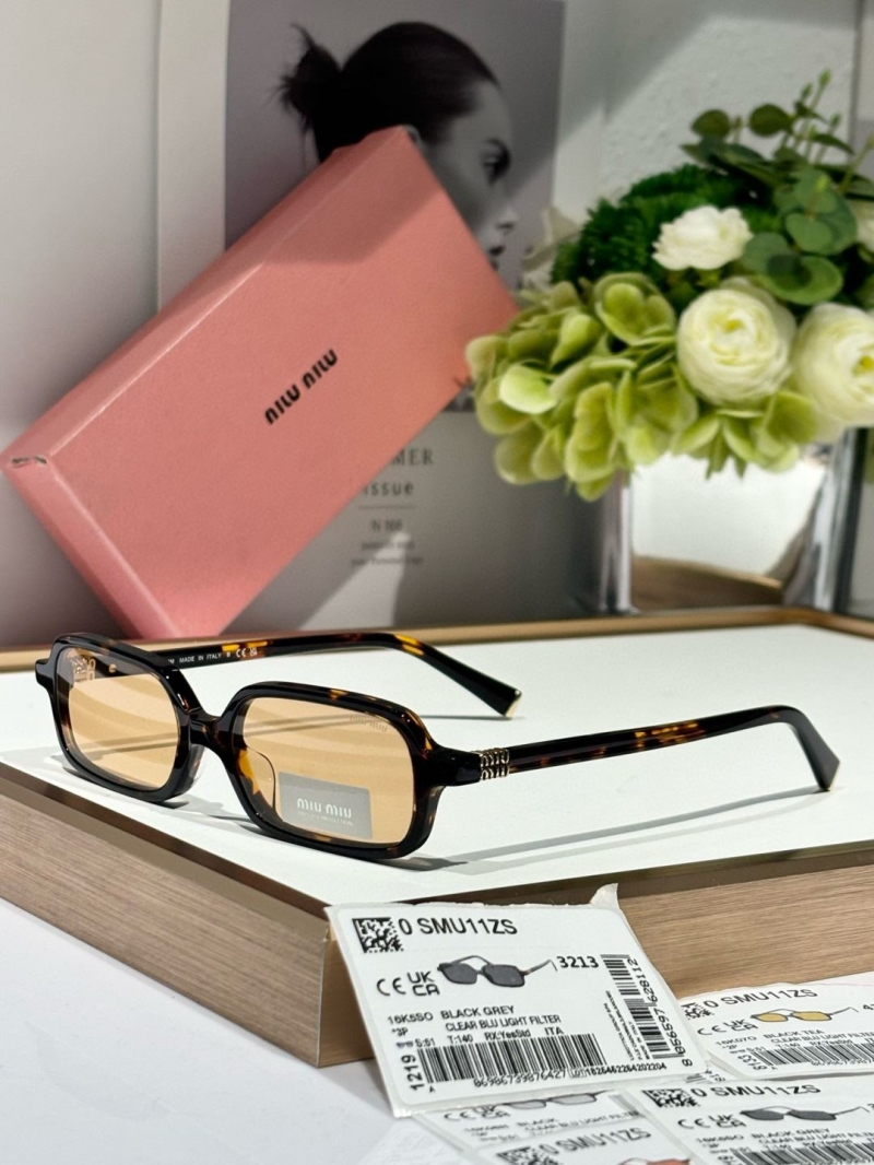 MIU MIU